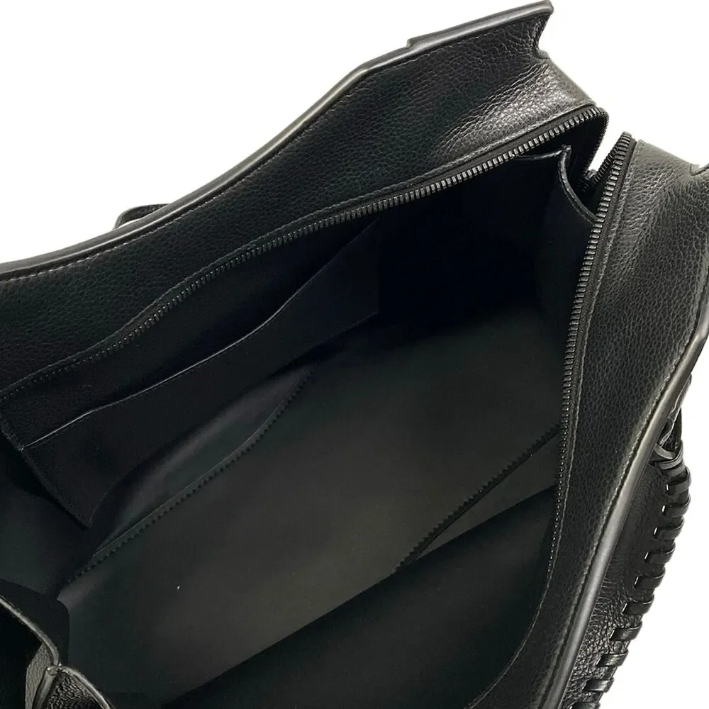 Balenciaga neoclassic city
